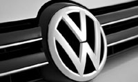 Volkswagen unveils the XL1 Super Efficient Vehicle in Qatar