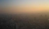 Smog covers Beijing